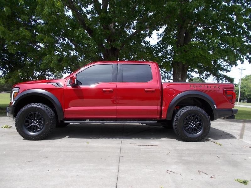 Ford F-150 Raptor 4WD SuperCrew 5.5' Box 2026