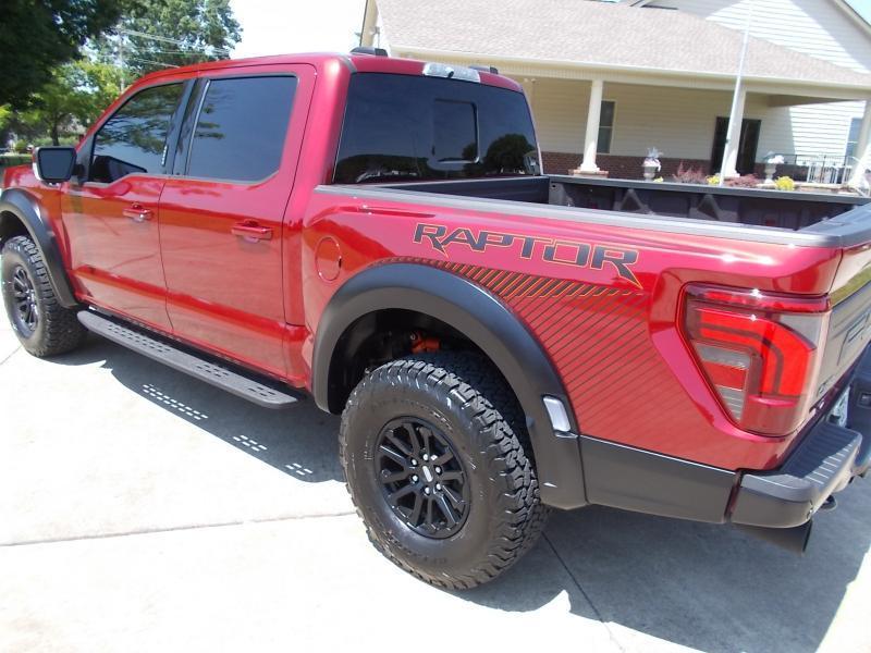 Ford F-150 Raptor 4WD SuperCrew 5.5' Box 2026