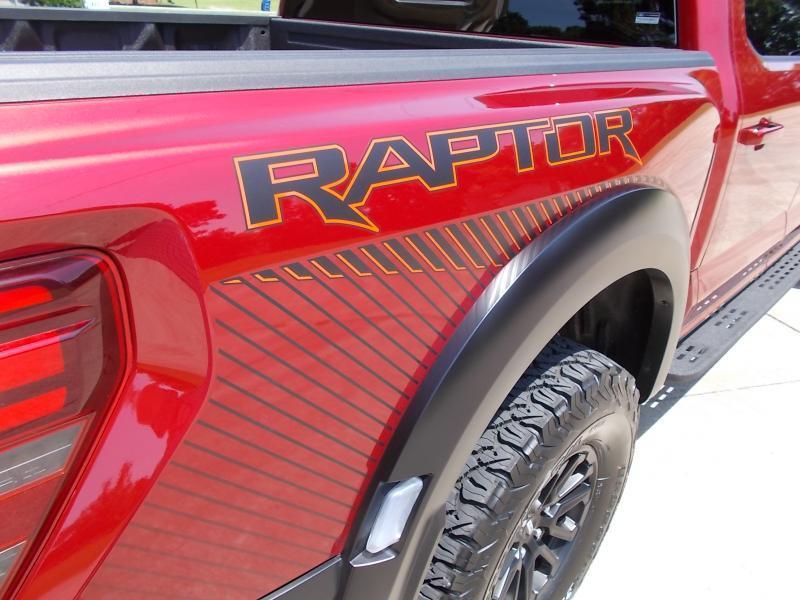 Ford F-150 Raptor 4WD SuperCrew 5.5' Box 2026