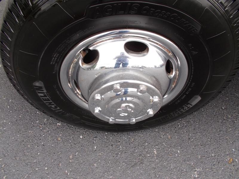 Dodge Ram 3500 4dr Quad Cab 155" WB DRW 4WD 2001