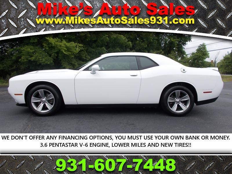 2019 Dodge Challenger SXT RWD