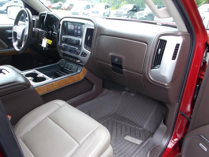 GMC Sierra 1500 4WD Crew Cab 143.5" SLT 2018