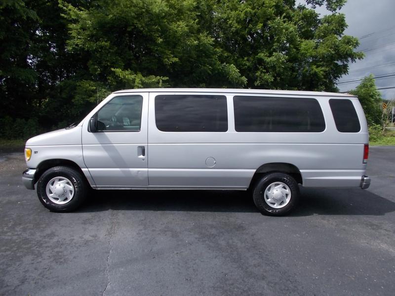 Ford Econoline Wagon E-350 Super Ext XLT 1999