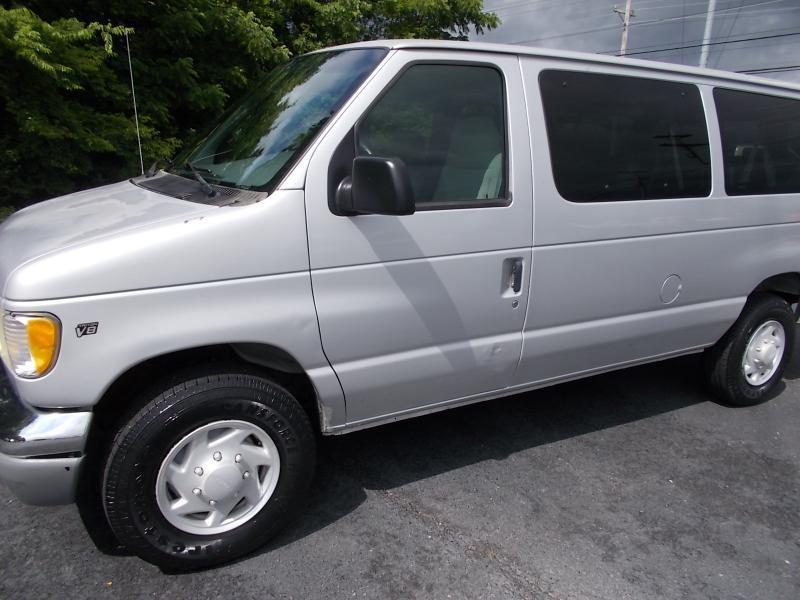 Ford Econoline Wagon E-350 Super Ext XLT 1999