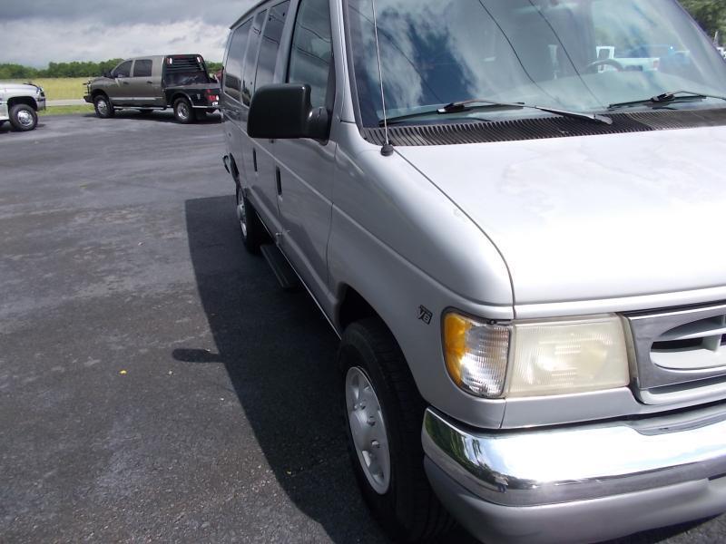 Ford Econoline Wagon E-350 Super Ext XLT 1999