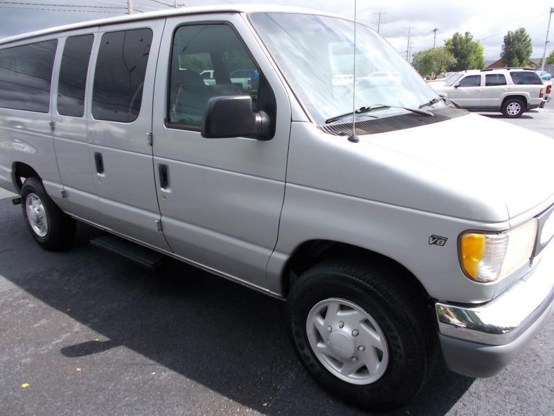 Ford Econoline Wagon E-350 Super Ext XLT 1999