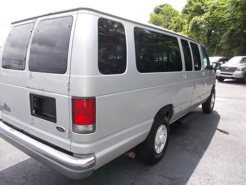 Ford Econoline Wagon E-350 Super Ext XLT 1999