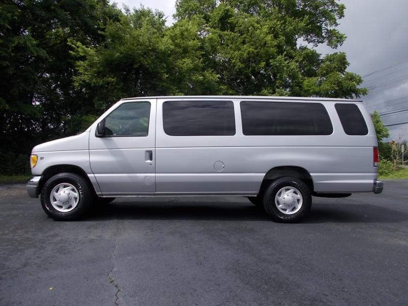 Ford Econoline Wagon E-350 Super Ext XLT 1999