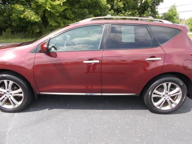 Nissan Murano 2WD 4dr LE 2012