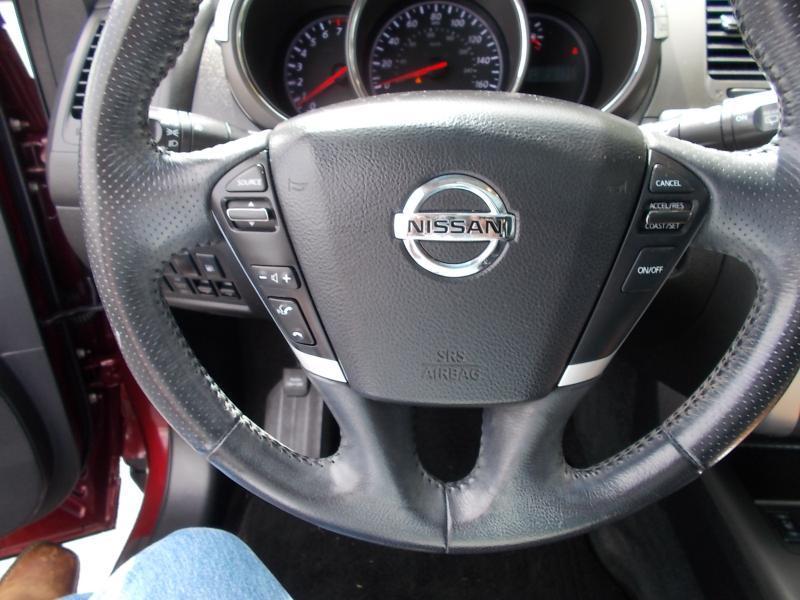 Nissan Murano 2WD 4dr LE 2012