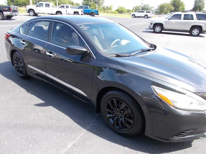 Nissan Altima 4dr Sdn I4 2.5 S 2016