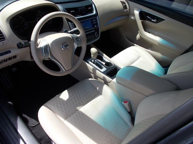 Nissan Altima 4dr Sdn I4 2.5 S 2016