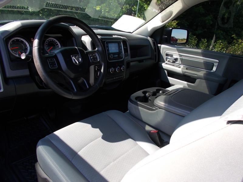 RAM 1500 Tradesman 4x4 Regular Cab 6'4" Box 2017