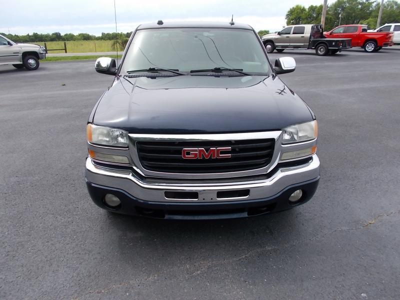GMC Sierra 1500 Crew Cab 143.5" WB SLE 2005