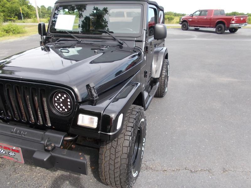 Jeep Wrangler 2dr X 2005