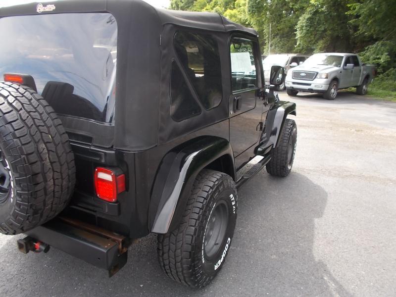 Jeep Wrangler 2dr X 2005