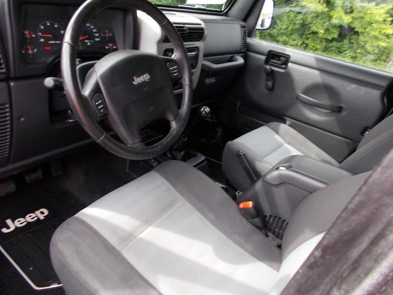 Jeep Wrangler 2dr X 2005
