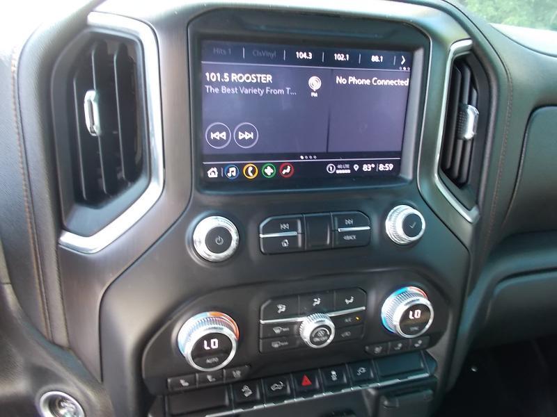GMC Sierra 1500 4WD Crew Cab 147" AT4 2021