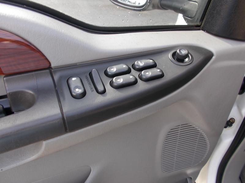 Ford Super Duty F-350 DRW Crew Cab 172" Lariat 4WD 2006