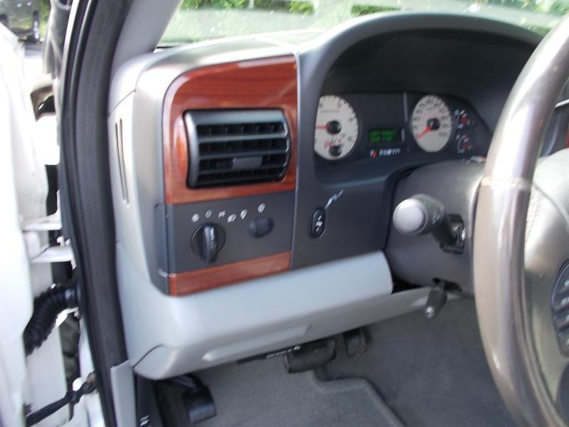 Ford Super Duty F-350 DRW Crew Cab 172" Lariat 4WD 2006