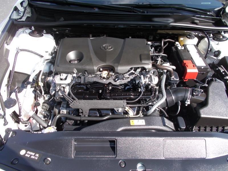 Toyota Camry SE Auto (Natl) 2024