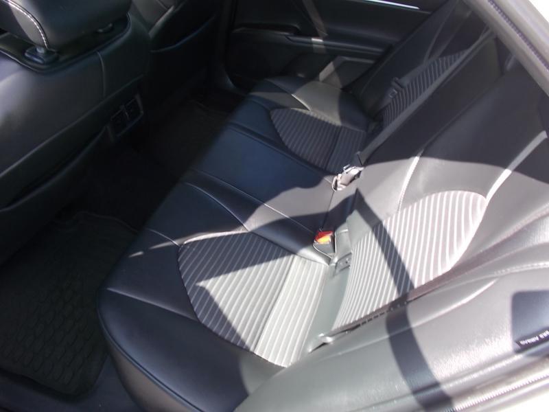 Toyota Camry SE Auto (Natl) 2024