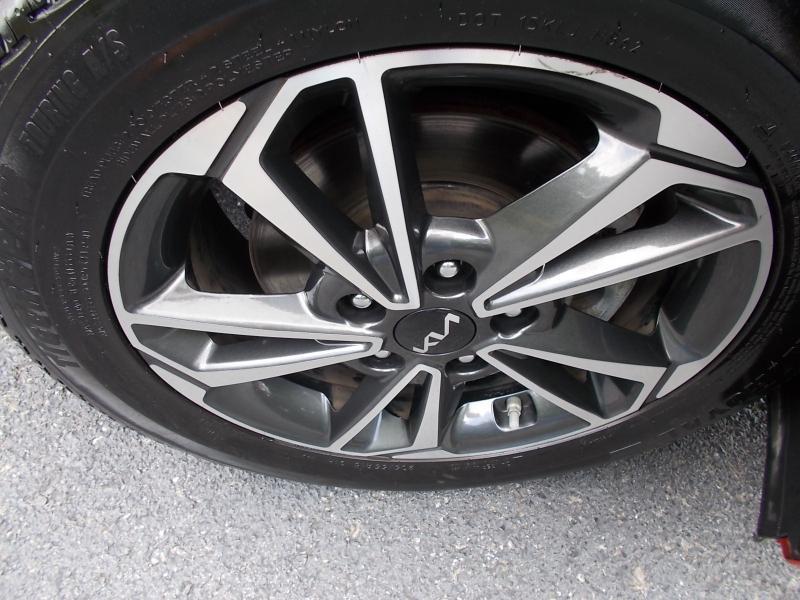 Kia Forte LXS IVT 2023