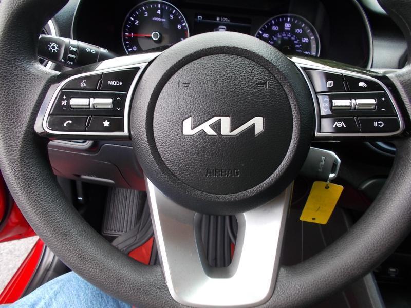 Kia Forte LXS IVT 2023