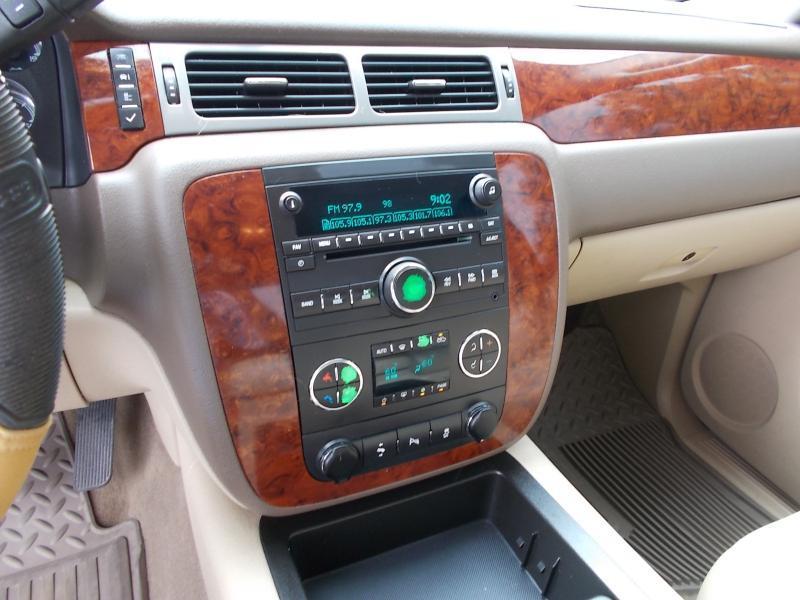 Chevrolet Silverado 1500 4WD Ext Cab 143.5" LTZ 2012