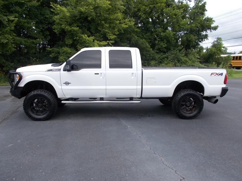 Ford Super Duty F-350 SRW 4WD Crew Cab 172" Lariat 2014