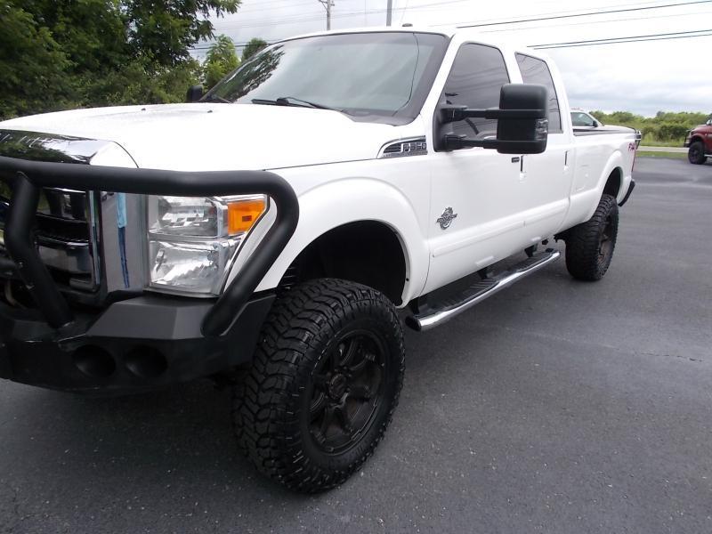 Ford Super Duty F-350 SRW 4WD Crew Cab 172" Lariat 2014