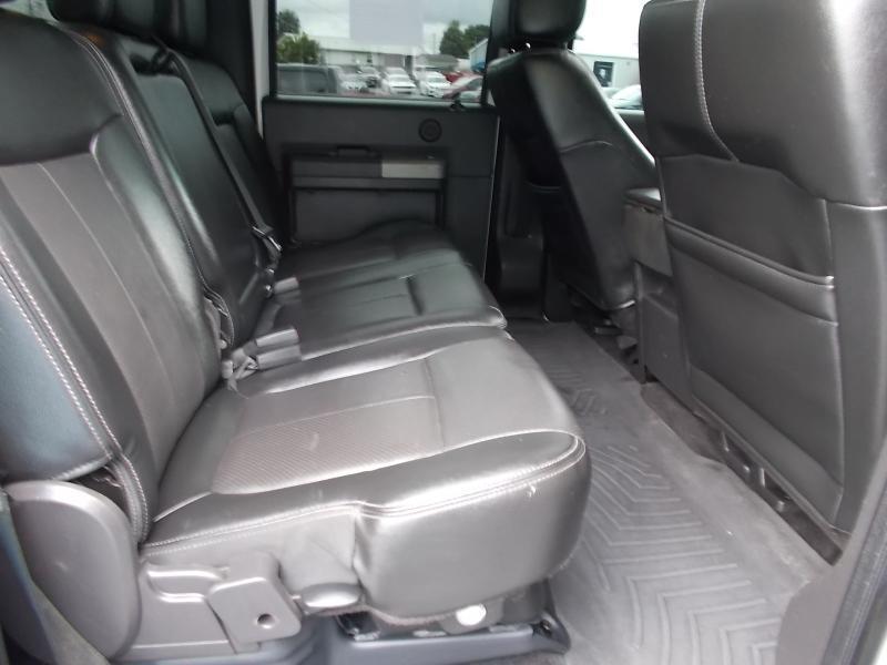 Ford Super Duty F-350 SRW 4WD Crew Cab 172" Lariat 2014