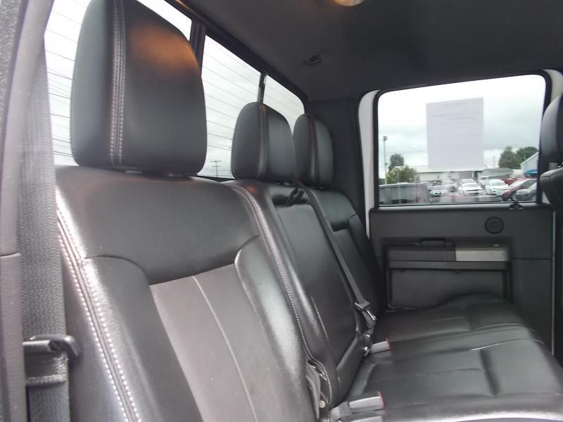 Ford Super Duty F-350 SRW 4WD Crew Cab 172" Lariat 2014