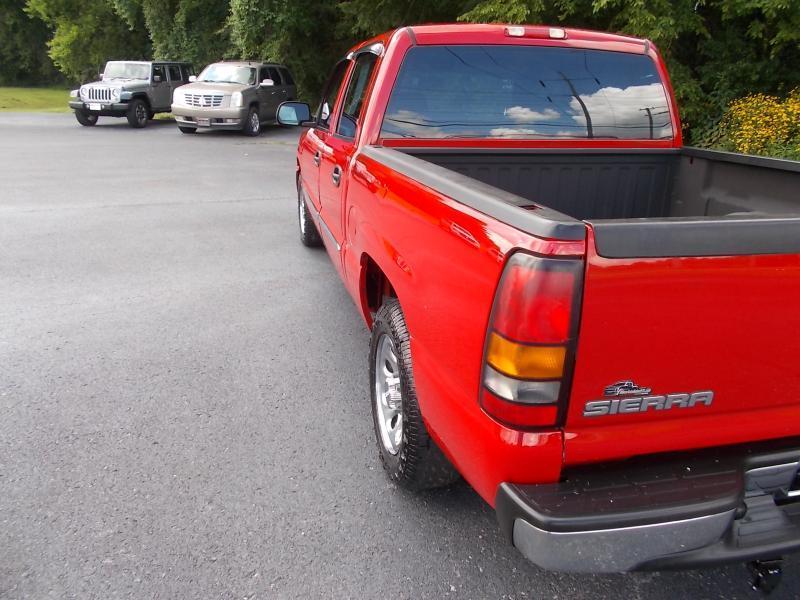 GMC Sierra 1500 Classic 2WD Crew Cab 143.5" SL 2007