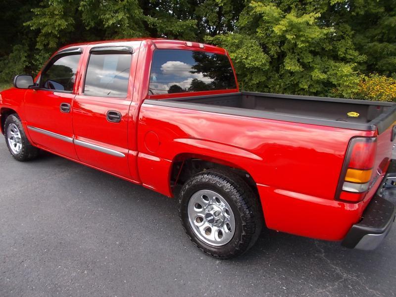 GMC Sierra 1500 Classic 2WD Crew Cab 143.5" SL 2007