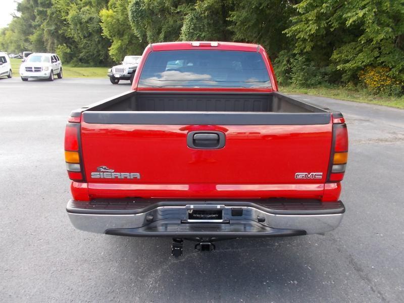 GMC Sierra 1500 Classic 2WD Crew Cab 143.5" SL 2007