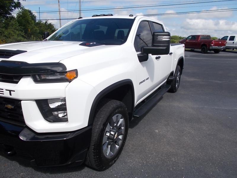 Chevrolet Silverado 2500HD 4WD Crew Cab 159" Custom 2022