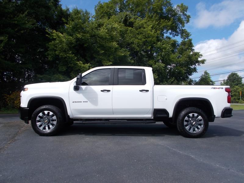 Chevrolet Silverado 2500HD 4WD Crew Cab 159" Custom 2022