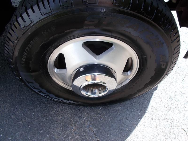 Ford Super Duty F-350 DRW Crew Cab 172" Lariat 4WD 2004
