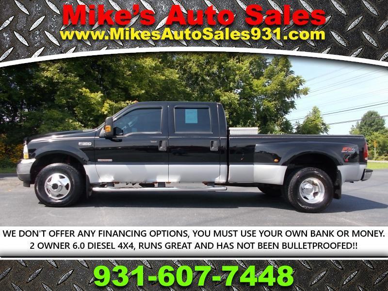Ford Super Duty F-350 DRW Crew Cab 172" Lariat 4WD 2004