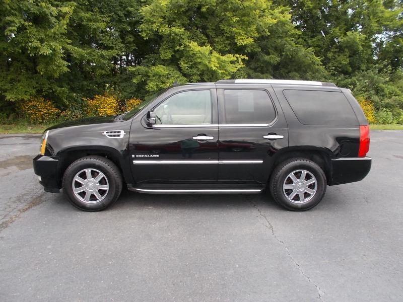 Cadillac Escalade 2WD 4dr 2008