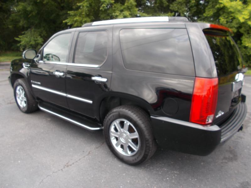 Cadillac Escalade 2WD 4dr 2008
