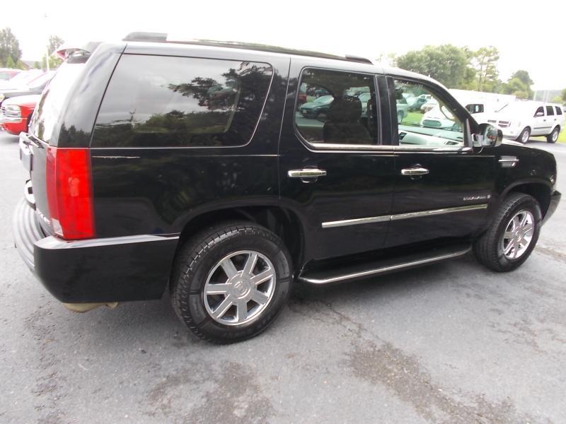 Cadillac Escalade 2WD 4dr 2008