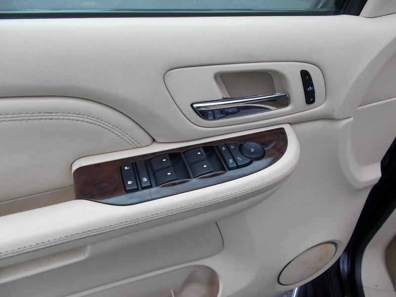 Cadillac Escalade 2WD 4dr 2008