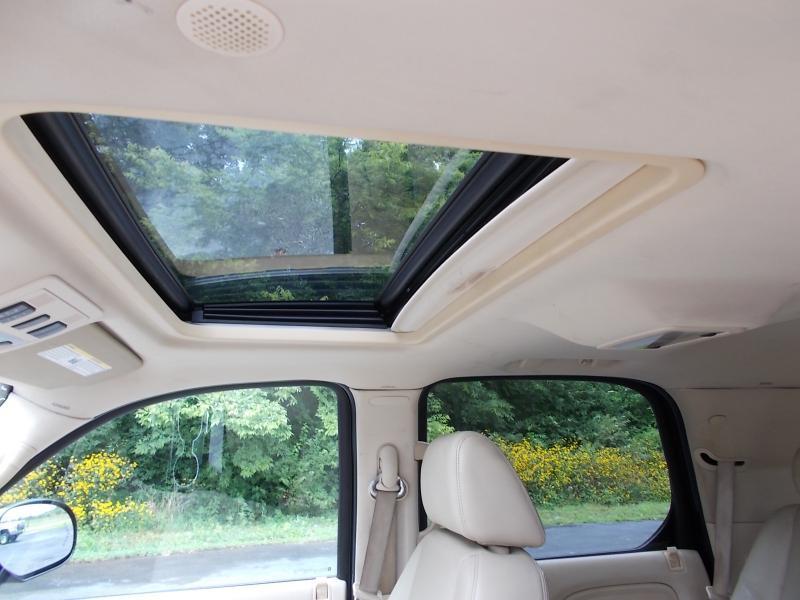 Cadillac Escalade 2WD 4dr 2008