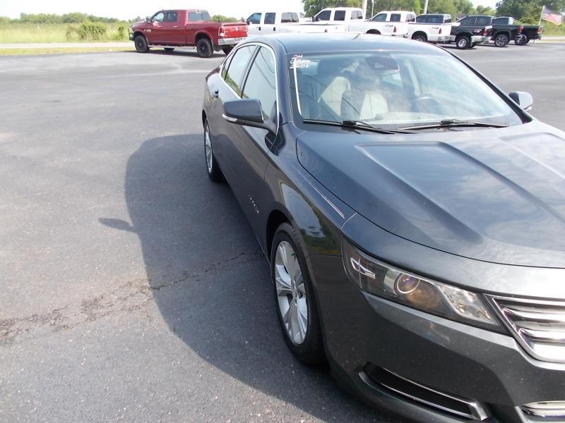 Chevrolet Impala 4dr Sdn LT w/1LT 2015