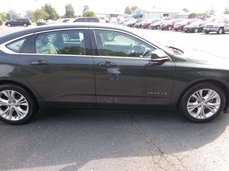 Chevrolet Impala 4dr Sdn LT w/1LT 2015