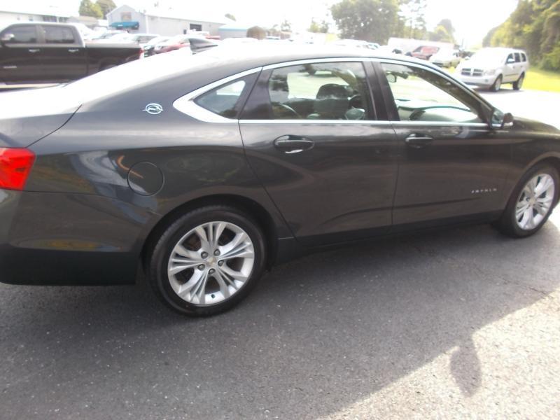 Chevrolet Impala 4dr Sdn LT w/1LT 2015