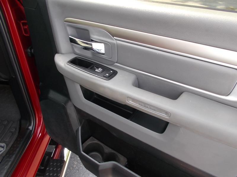 RAM 1500 4WD Crew Cab 149" Big Horn 2014