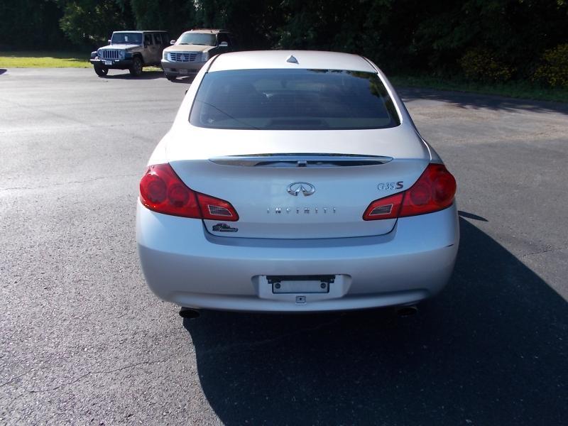 Infiniti G35 Sedan 4dr Auto Sport RWD 2007
